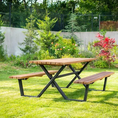 Cozy And New With A Garden/ Near Nsa/